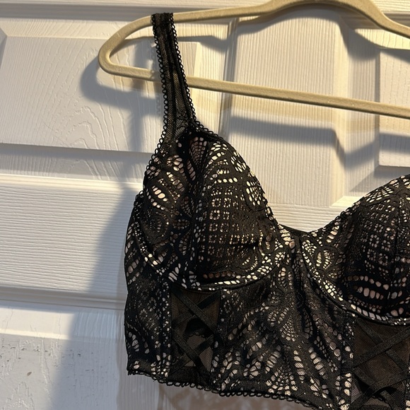 Victoria’s Secret Dream Angels Balconet Lace Corset Top 34D - Picture 8 of 9